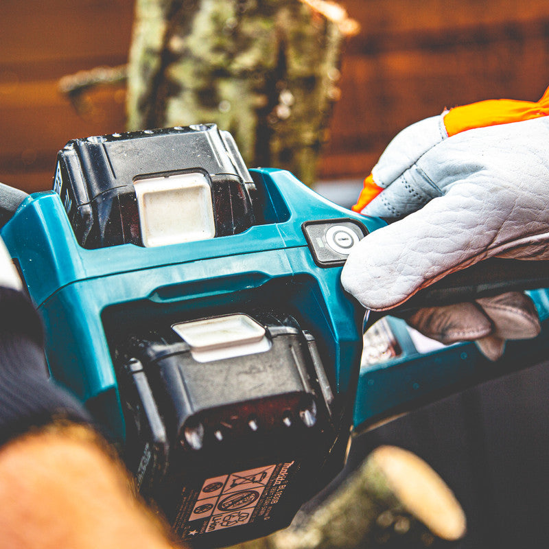 Makita DUC353Z Chainsaw