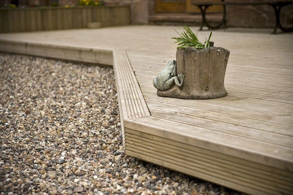 Decking, Handrails & Spindles
