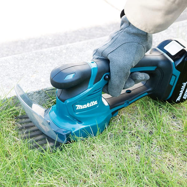 Makita DUM1112X Grass Shears complete with Head Trimmer Attachment