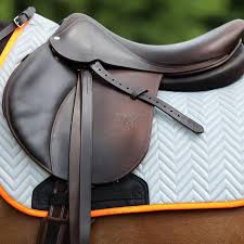 Saddle Pads, Numnahs & Gel Pads